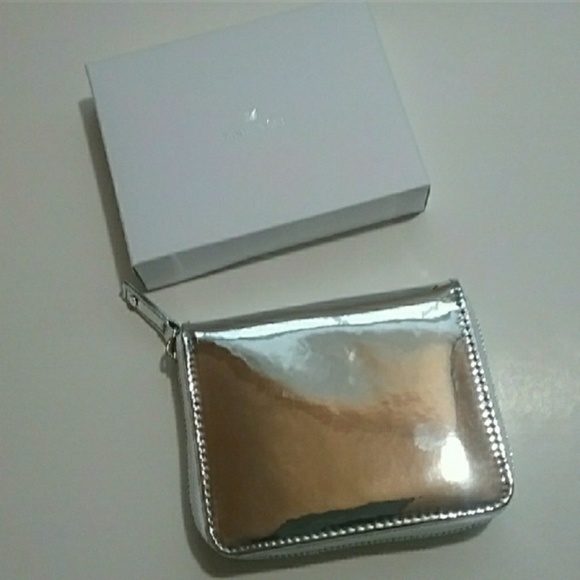 New in Box. Swarovski Crystal Zipper Wallet - Picture 6 of 7